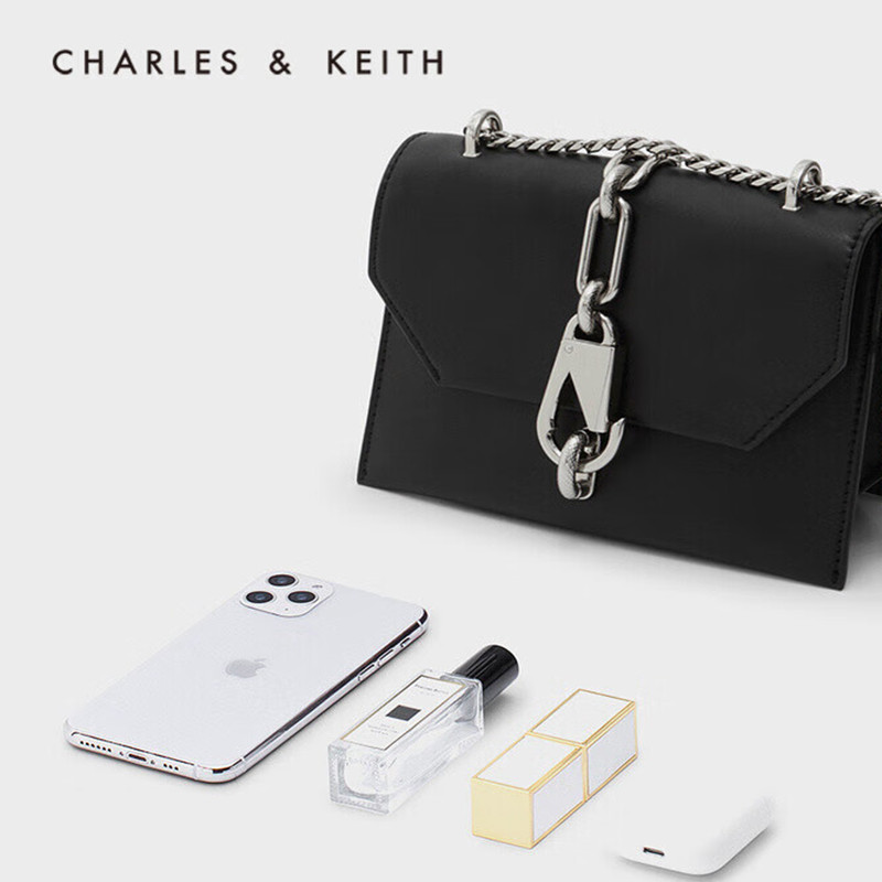 CHARLES＆KEITH初秋新品CK2-80781601-1包包女包金属扣链饰单肩斜挎包 